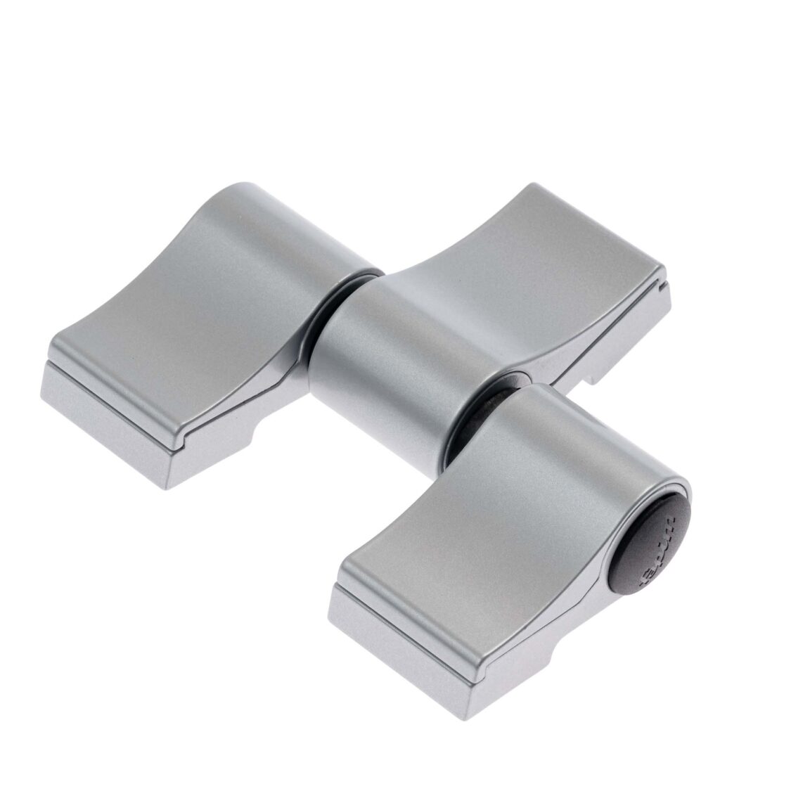 Balama aplicată 3 aripi egale, culoare argintiu, interax 86mm, kitul de fixare nu este inclus, Fapim 7043VA